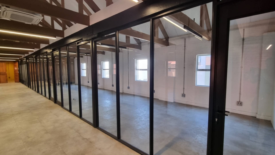 To Let Commercial Property for Rent in Woodstock Western Cape